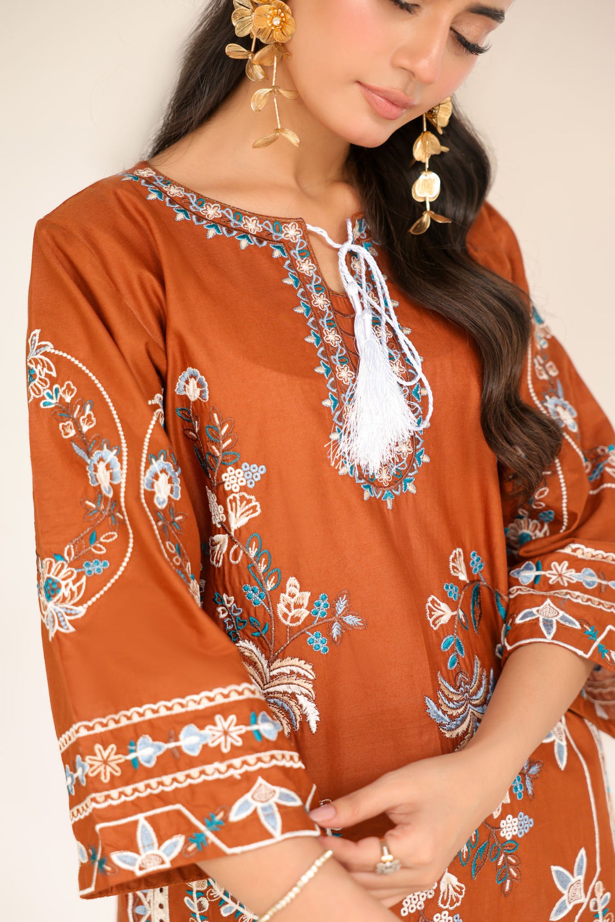 AMBER BLOOM embroidered co-ord set