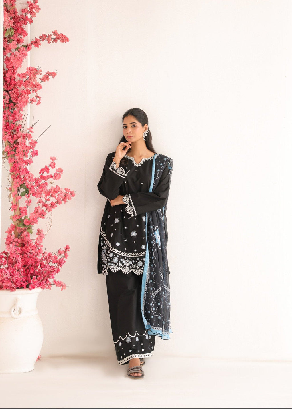 MIDNIGHT BLOOM embroidered co-ord set