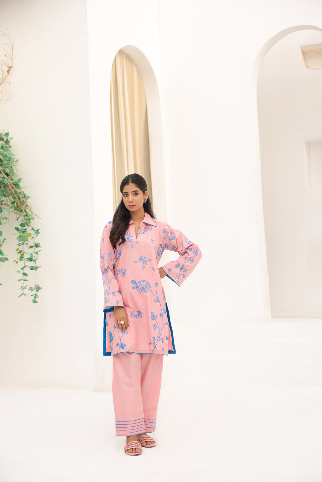 ROSY VINE embroidered co-ord set